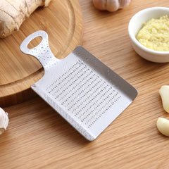 Mini Stainless Steel Ginger Grater Garlic Wasabi Grinding Kitchen Tool